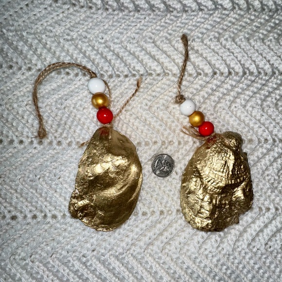 Two Handmade Decoupage Oyster Shell Christmas Ornaments (snowman, nutcrackers) - Picture 2 of 4